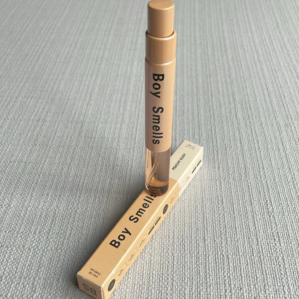 Boy Smells Peachy Oudy travel spray